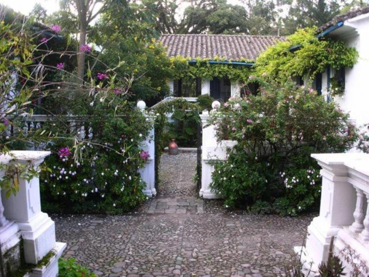 Hacienda Cusin Hotel Otavalo Exterior photo